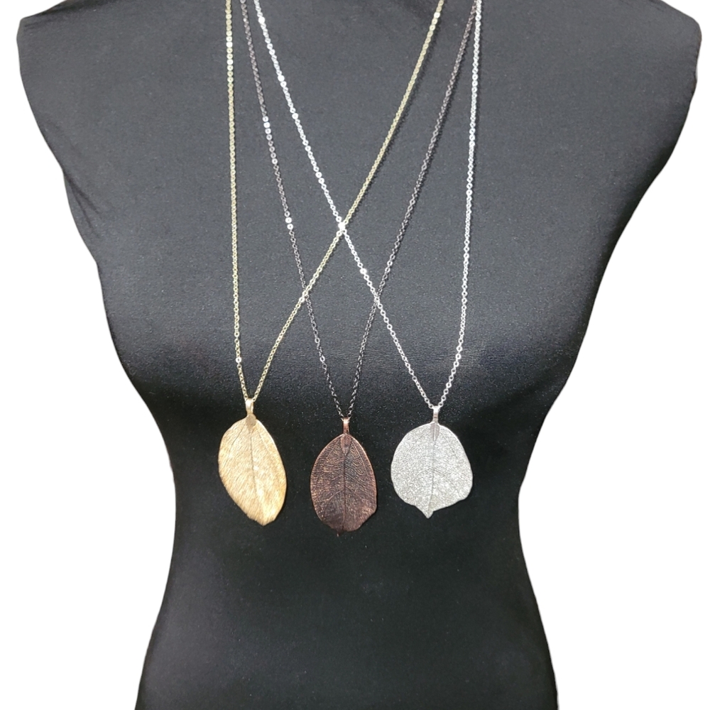 Bundle of 3 leaf pendant necklaces all adjustable clasp closure